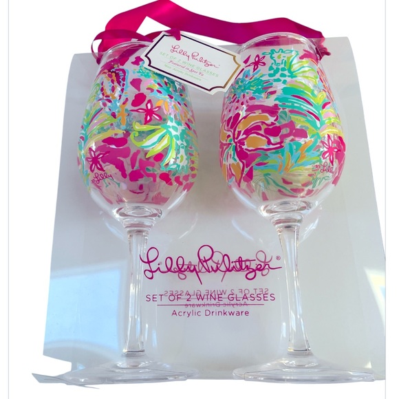 Lilly Pulitzer Acrylic Wine Glasses Trippin and Sippin NWT - Picture 3 of 6